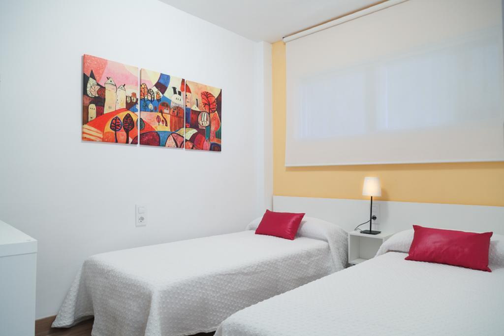 Uhc Sorolla Apartments Salou Extérieur photo
